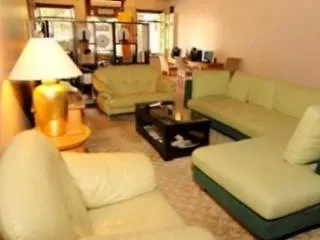 Red Inn Heritage Guest House George Town